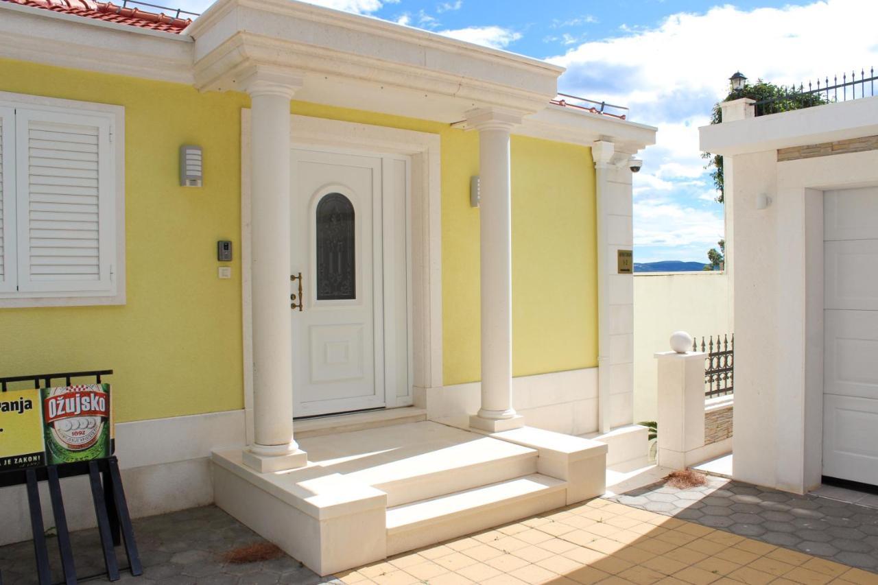 Apartments - Villa Sabrina Brela Esterno foto