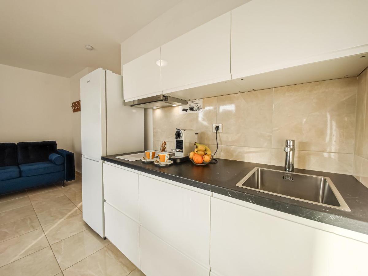 Apartments - Villa Sabrina Brela Esterno foto